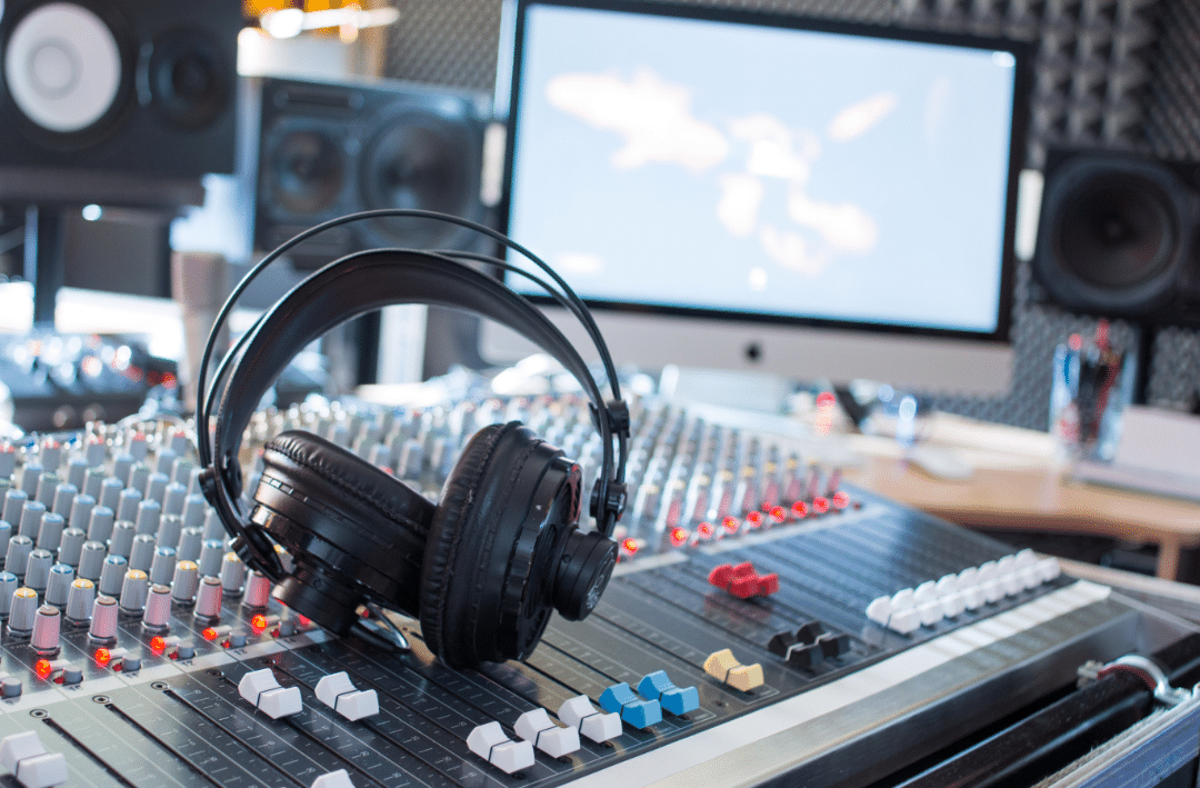 How To Develop A Career In Sound Design - ICS Career GPS