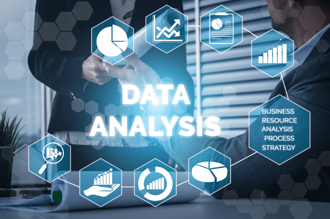 What is data analytics